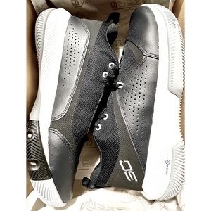 Stephen Curry 3ZER0 IV Basketball Shoes